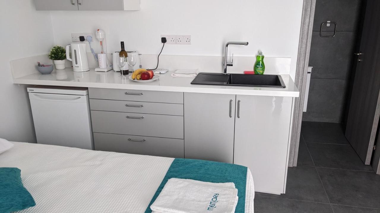 Memory Apartments Айя Напа Екстериор снимка