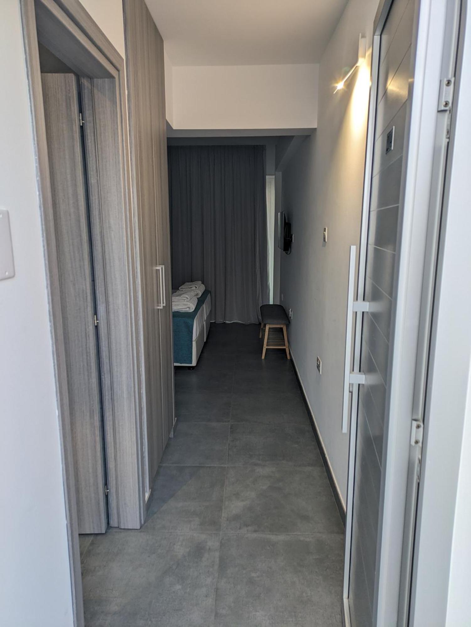 Memory Apartments Айя Напа Екстериор снимка