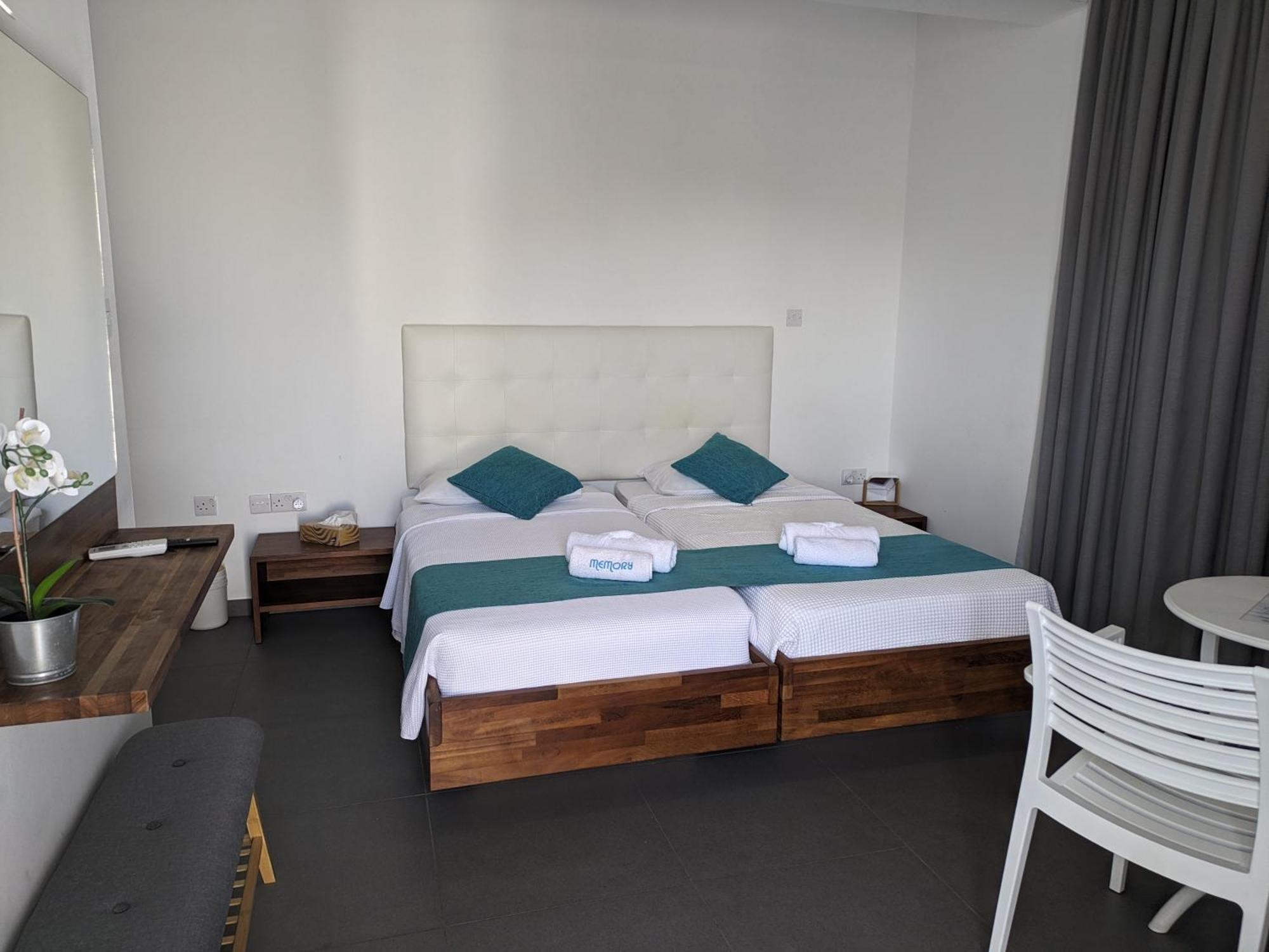 Memory Apartments Айя Напа Екстериор снимка