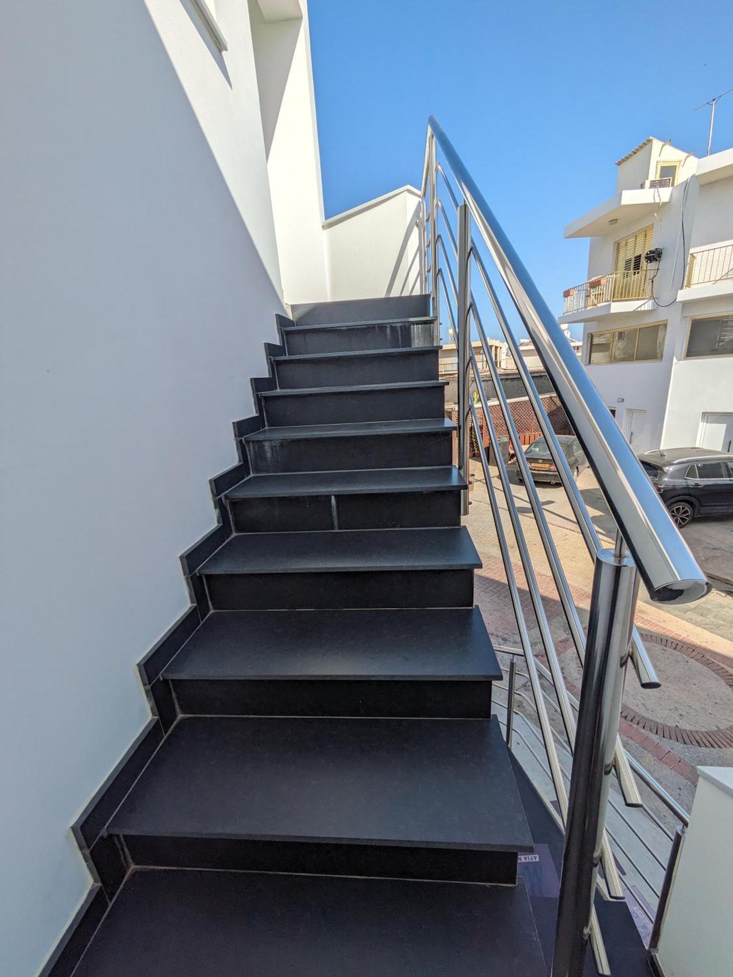 Memory Apartments Айя Напа Екстериор снимка